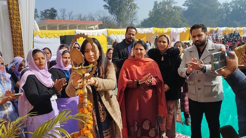 Additional Deputy Commissioner Development Avneet Kaur inaugurated the threeday Punjab Sakhi Shakti Mela